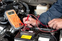 Comment recharger une batterie de voiture avec un chargeur ?